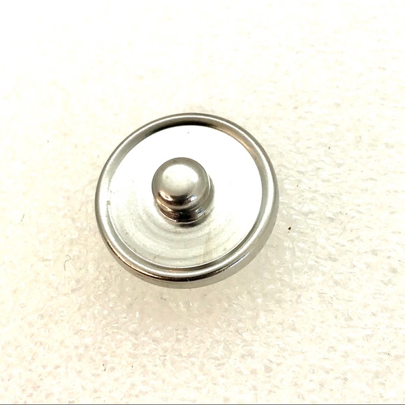 Letter H Snap 20mm button Gingersnaps ASN20 - Picture 2 of 3